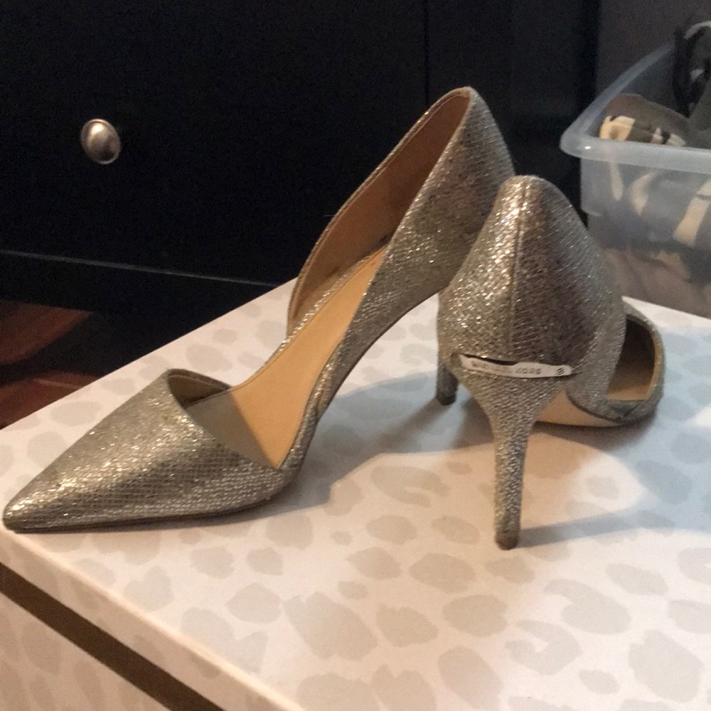 Michael Kors silver glitter Pointy heel